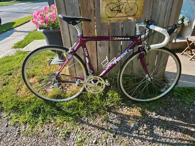 TREK 1992 OCLV Carbon road bike at Lumpy Bikes, View more