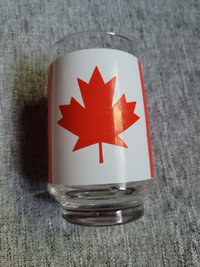 Canadian Flag Glass