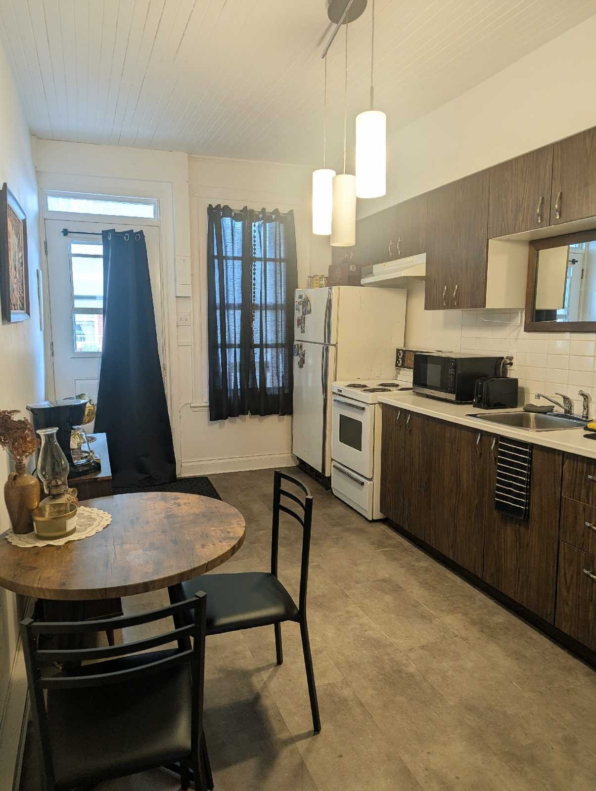431 Rue Marie-de-l'Incarnation — photo 3