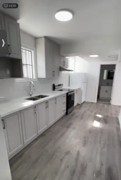 King and Simcoe DM for more details and to schedule a viewing