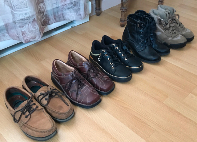Souliers et bottes pour femme (grandeur 7 / 7-1/2) dans Femmes - Chaussures  à Trois-Rivières
