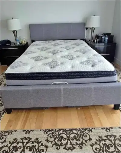 Lit Queen avec matelas à vendre , View more