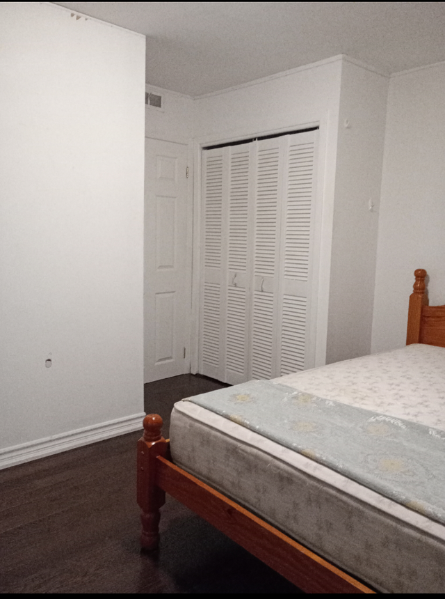 Bedroom/Don Mils & Finch / March 1st