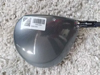 New Taylormade Qi35 Driver - 9.0 Degrees - LH Regular Flex, View more