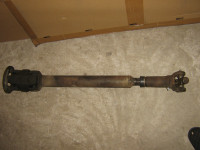 Chevy 4X4 front drive shaft square body REDUCED