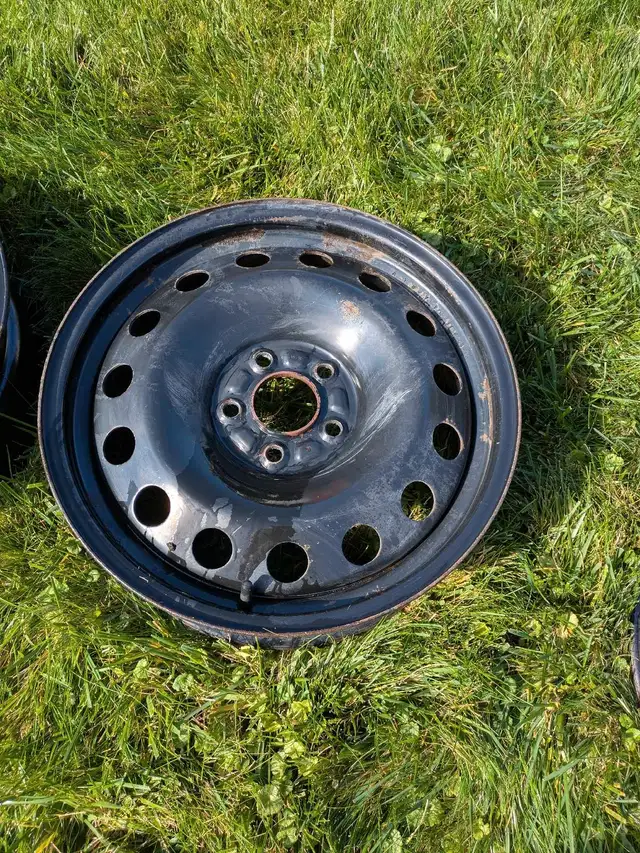Jantes  17 pouces in Tires & Rims in City of Montréal - Image 7