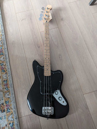 Short scale Jaguar bass
