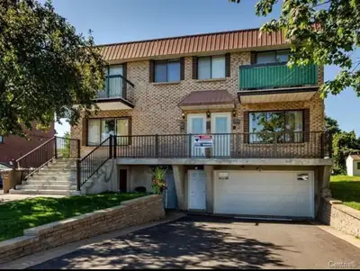 Fully furnished 4 bed 3 bath duplex , View more