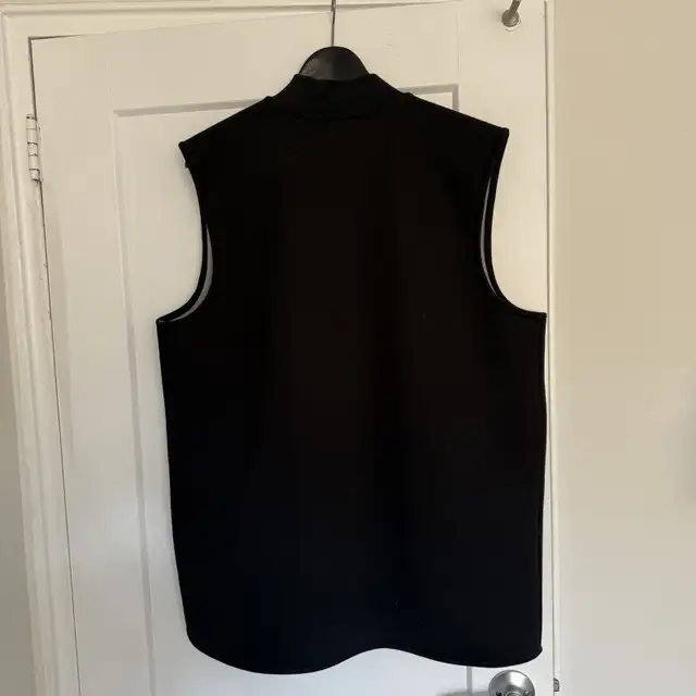 Carhartt men’s vest in Men's in City of Toronto - Image 5