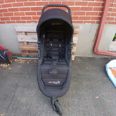 Baby Jogger City Mini GT Single Stroller LIKE NEW, View more