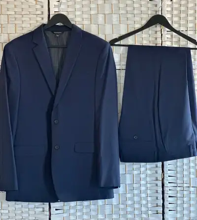 BANANA REPUBLIC SUITS for men's, View more