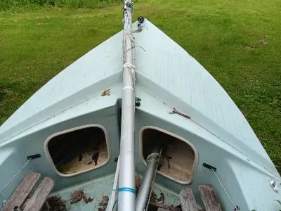 CL16 Sailboat ready to go. c/w Sails, Rigging, Trailer. $500