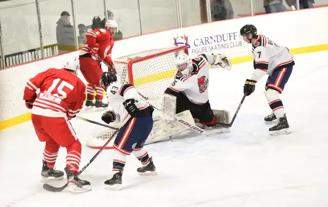 LF regular/spare goalie for Thursday noon games in Kanata