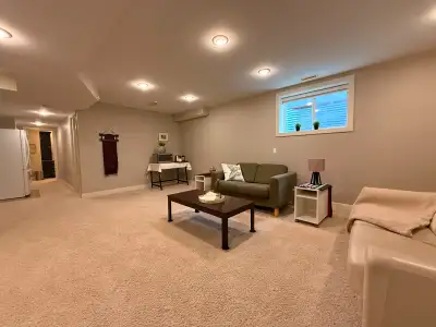 Richmond one bedroom, family room & full bath for single renter
