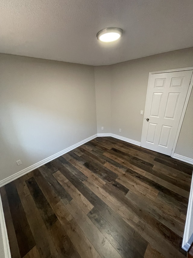 Room for rent in Brampton! Female only. Room Rentals & Roommates