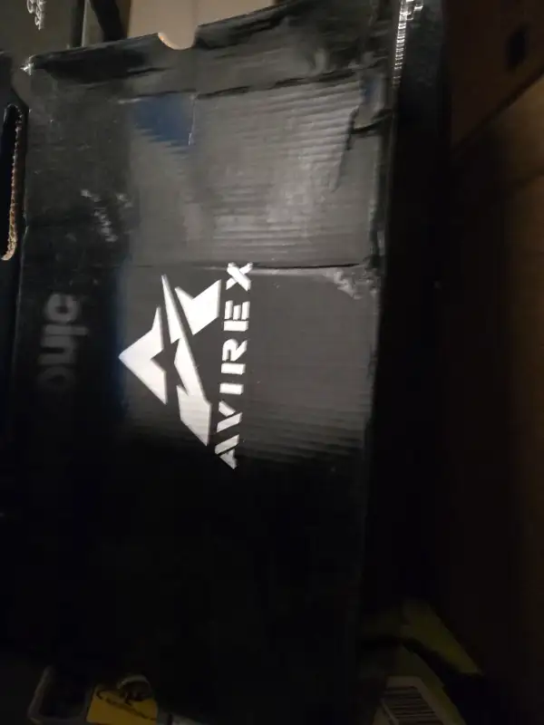 Men's sneakers.Vintage.Avirex. White.Size 12.Great condition in Men's Shoes in Calgary - Image 4