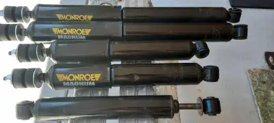 Complete set of front and rear shocks off a Ford E450 Motor Home plus steering stabilizer for same....