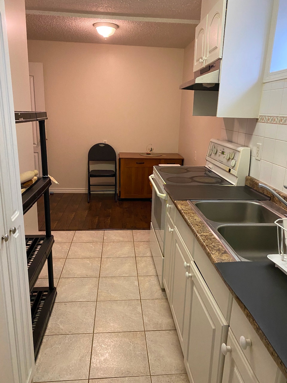 $900 A bedroom washroom kitchen to rent, Meadows, November 1 4