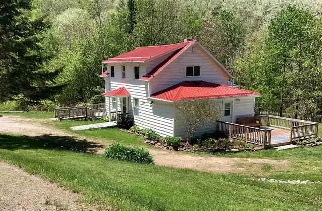 House for Rent in Hampton, Annapolis Valley in Long Term Rentals in Annapolis Valley - Image 2