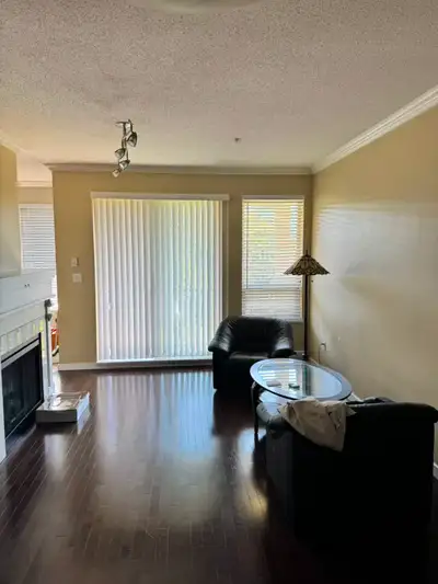 3-bedroom condo, within a 3-minute walk of Lansdowne Mall and the SkyTrain station. Available Octobe...