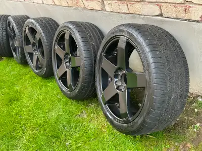 4 KMC rims with 10 Bolt Pattern Includes 4Lone Star Decals and bolts 10 Bolt pattern and 5 Cooper Xe...