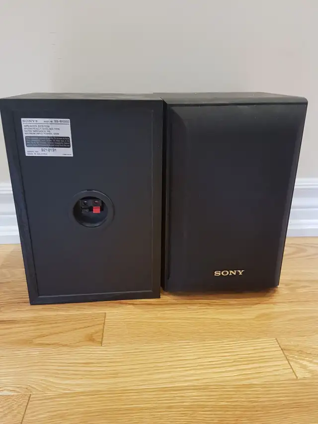 Sony SS-B1000 5-1/4-Inch Bookshelf Speakers (Pair) in Speakers in Mississauga / Peel Region - Image 3