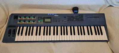 Yamaha AN1x synthétiseur analog physical modeling, View more