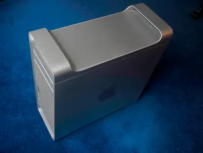 Mac Pro Tower 3.1 - Adata SX900 SSD Drive 250gb - ATI Radeon HD 5770 Video Card - good condition, bu...