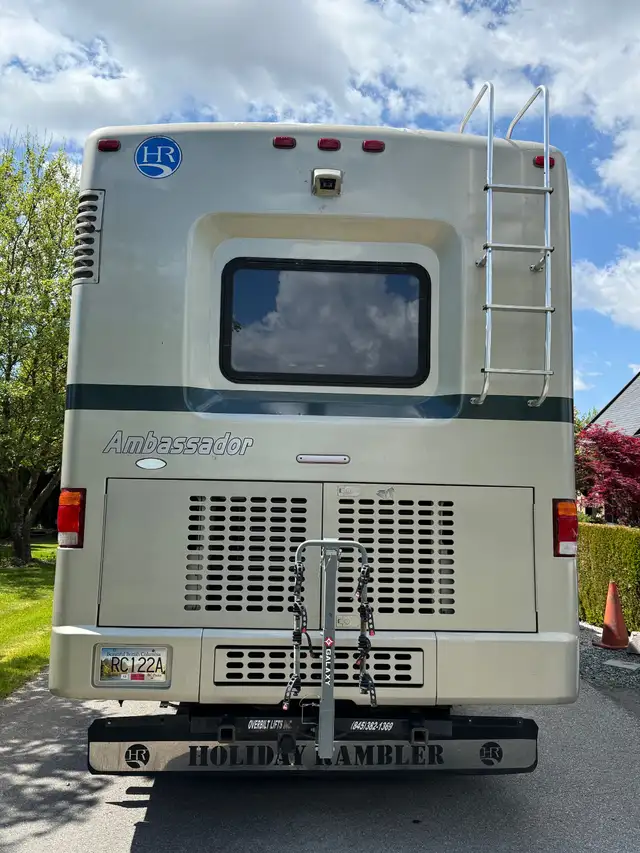 2005 Holiday Rambler Ambassador RV in RVs & Motorhomes in Delta/Surrey/Langley - Image 5