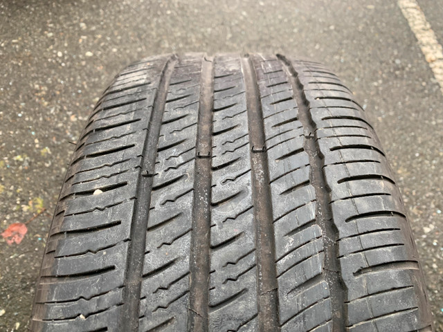 1 x single 245/45/19 98W M+S Michelin Primacy Tour A/S with 60% in Tires & Rims in Delta/Surrey/Langley - Image 3