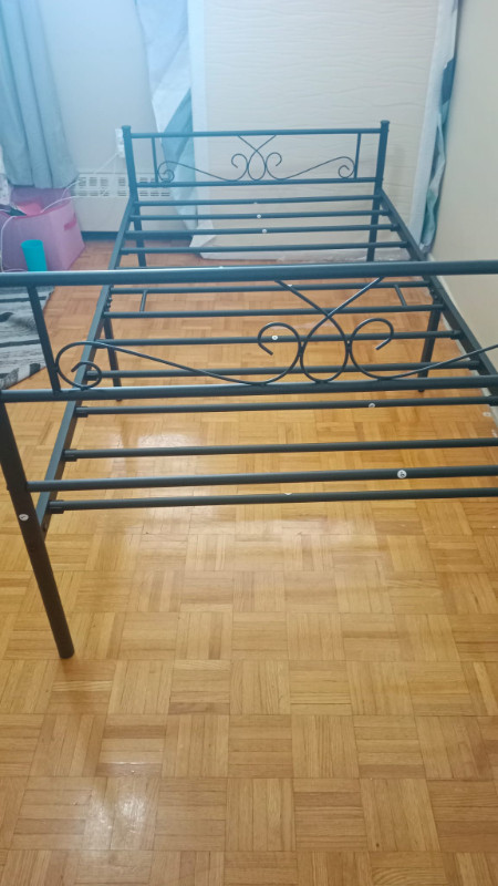 Twin Size Metal Bed Frame in Beds & Mattresses in City of Toronto - Image 2