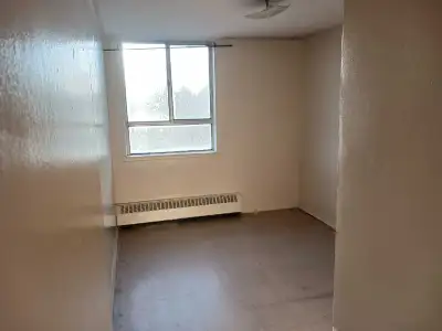 Rooms Available in toronto Scarborough Looking for a clean and affordable place to stay? Rooms are a...