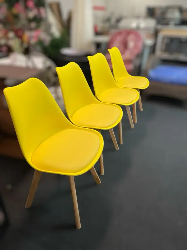 Fast food restaurant Beech wood legs dining chair,  9 colors  in Chairs & Recliners in Markham / York Region - Image 5