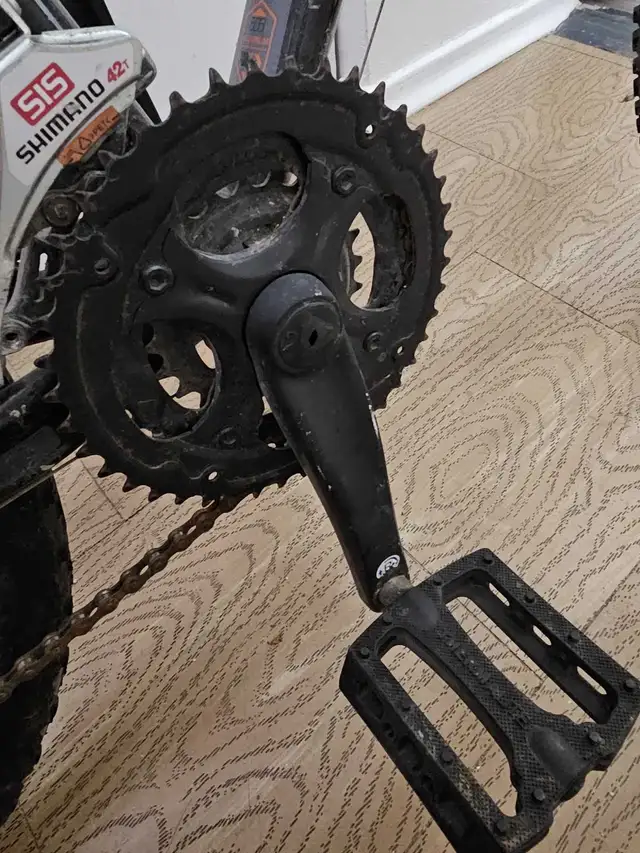 GT Aggressor Mountain Bike in Mountain in Kitchener / Waterloo - Image 9