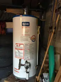 GSW - 40 Gallon - HOT WATER TANK - Excellent Condition