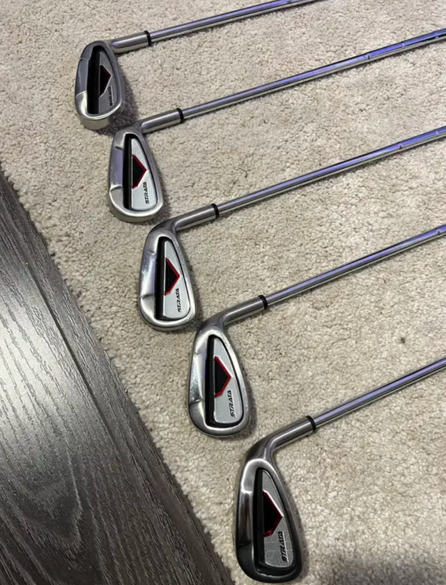 Callaway Right-Handed Strata Golf Irons (6-PW) in Golf in City of Toronto - Image 5