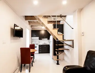 Super Loft loué tout compris, meublé et équipé centre ville