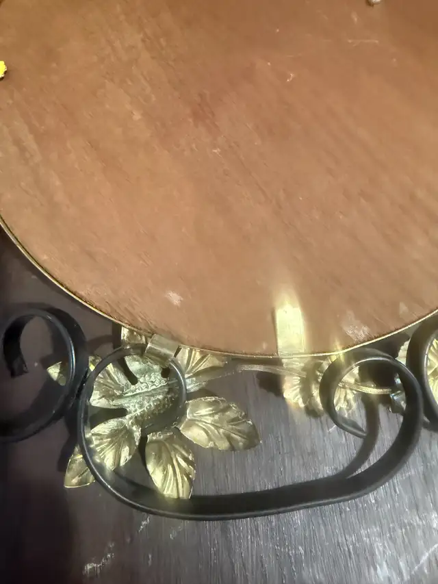 Convex Mirror Wrought Iron Gold Ivy Leaf Detail Circular Mirror in Home Décor & Accents in Oshawa / Durham Region - Image 7