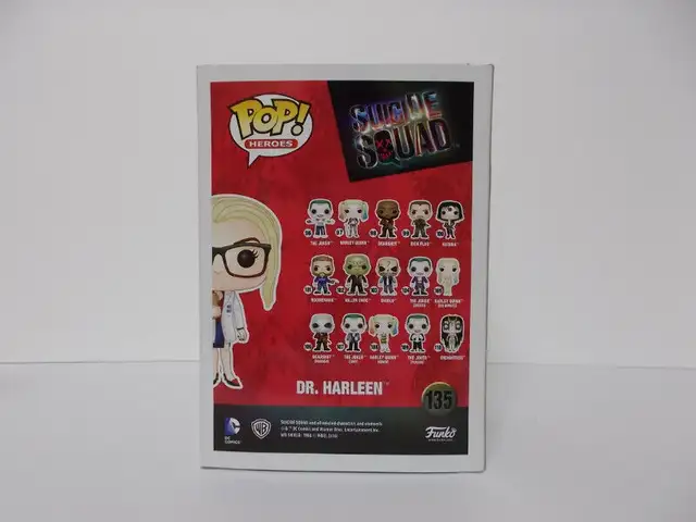 Funko Pop - Suicide Squad - Dr. Harleen 135 (Walmart Exclusive) in Toys & Games in City of Toronto - Image 3