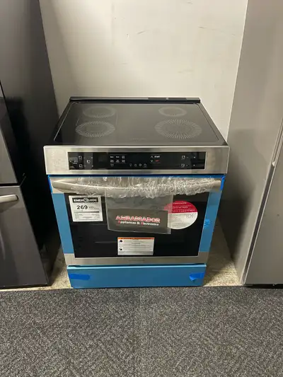 NEW 30” Frigidaire  Induction & Convection Range Stove5.3 cu.ft, View more
