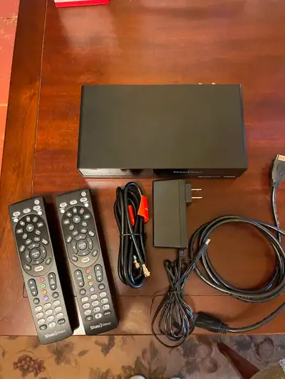 Shaw Direct HDPVR 830 system, complete. $75 or best offer Dish also inscluded