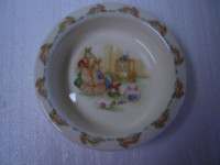 Vintage Bunnykins Rimmed Bowl - Family Watching TV