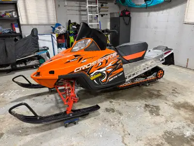 2009 Arctic Cat Crossfire R 1000 5326 miles 128x14x1” track studded Aftermarket exhaust Diamond driv...