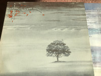 Genesis Wind & Wutheribg LP vg+/vg+ with insert