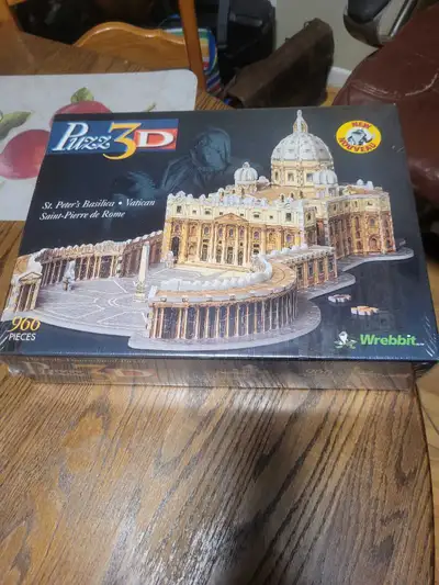 I'm offering a brand new, sealed Wrebbit 3D puzzle of St. Peter's Basilica in Vatican City. This imp...