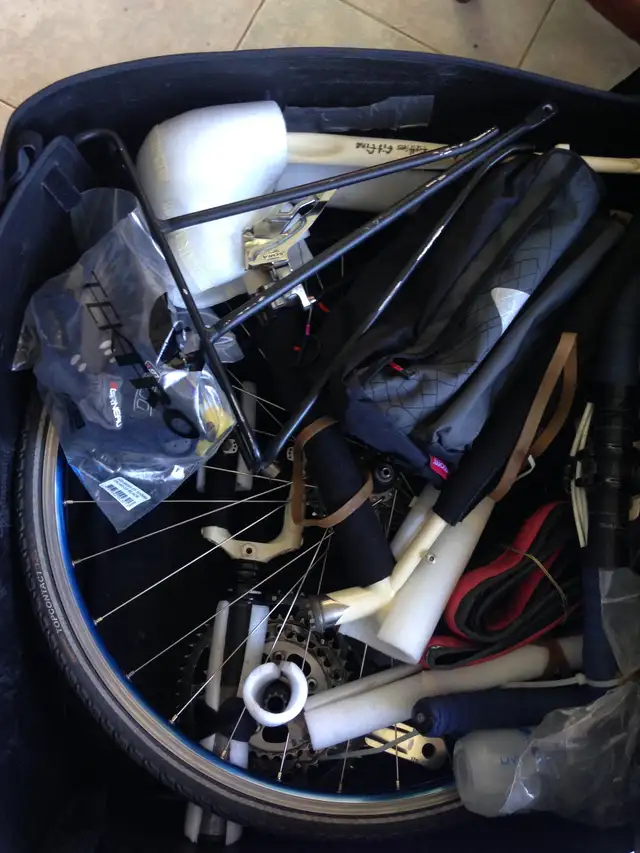 Surly 700c touring bike in a bag in Other in Charlottetown - Image 9