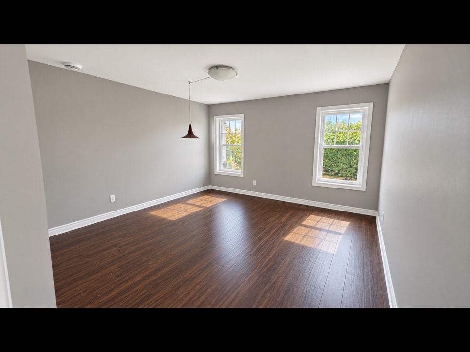 SUPERBE APPARTEMENT 4 1/2 - TYPE CONDO 4