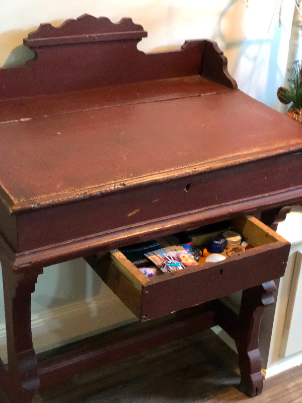 Antique writers desk in Desks in Fredericton - Image 2