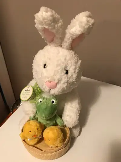 Hallmark Easter bunny