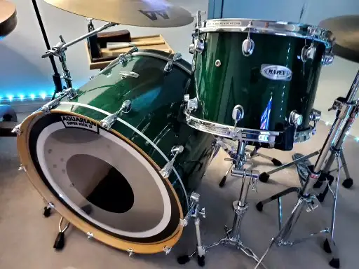Mapex 24"x18 Maple Lacquered PRO Bass Drum Emerald Green 10 Lug in Drums & Percussion in London - Image 9